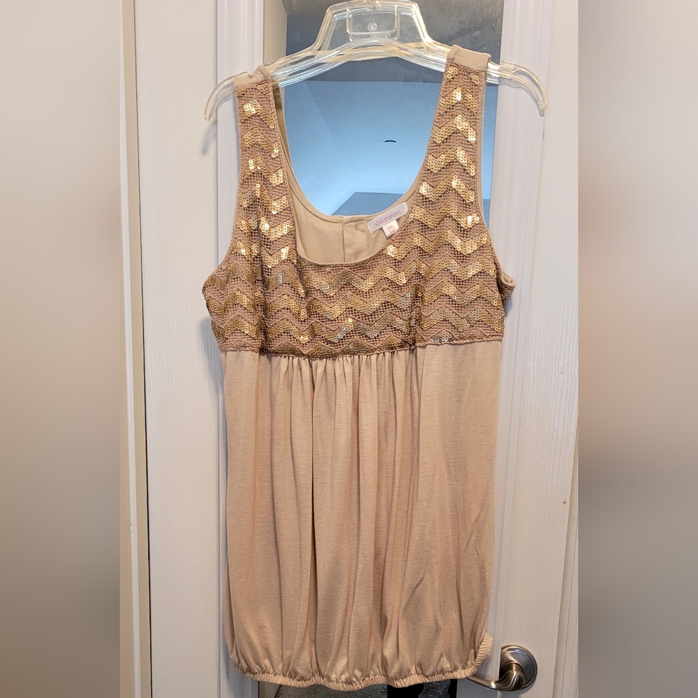 Beige Blouson Top. XXL NWOT